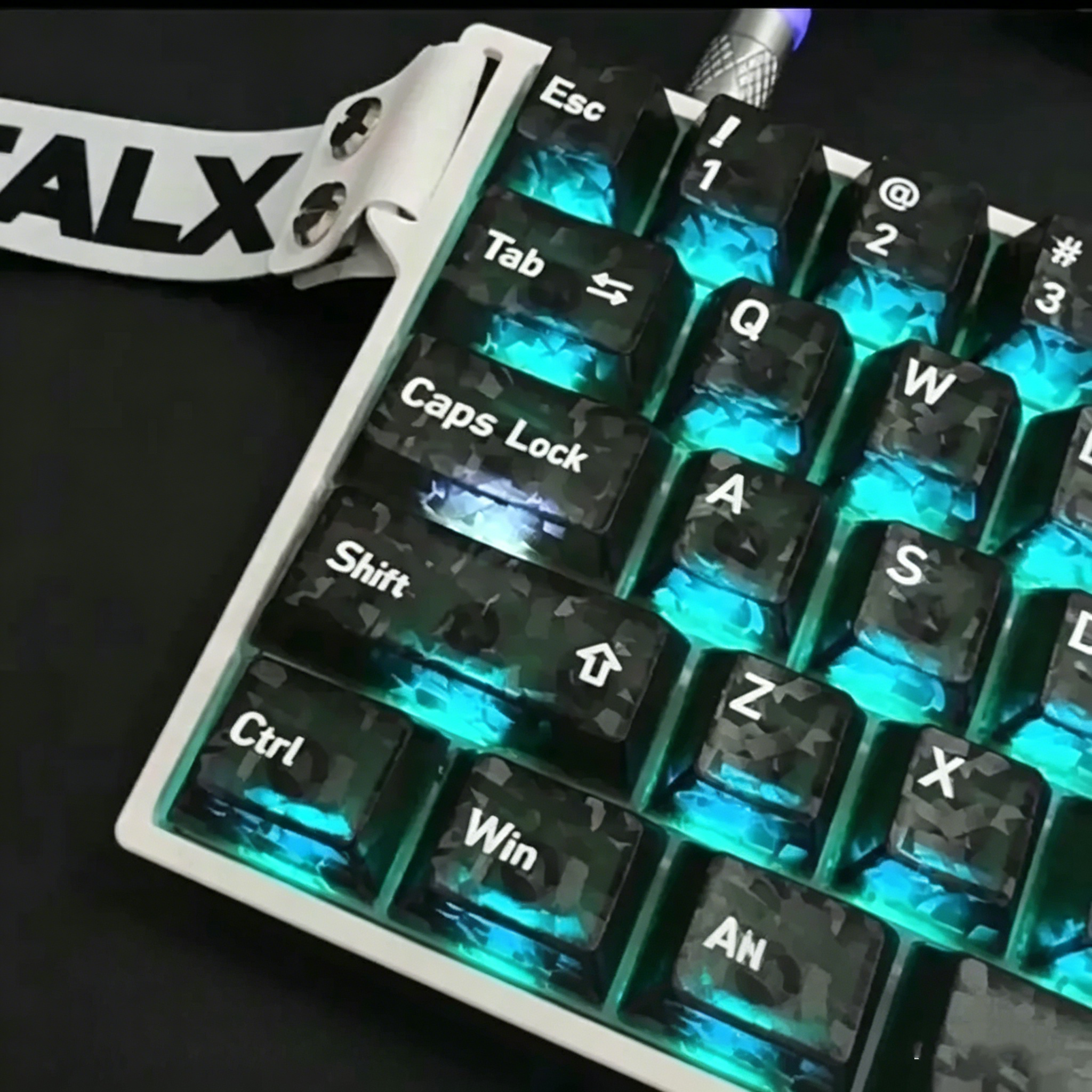 2026 New Forged Carbon Fiber T - Gaming Keyboard No Rgb avaliação e preço
